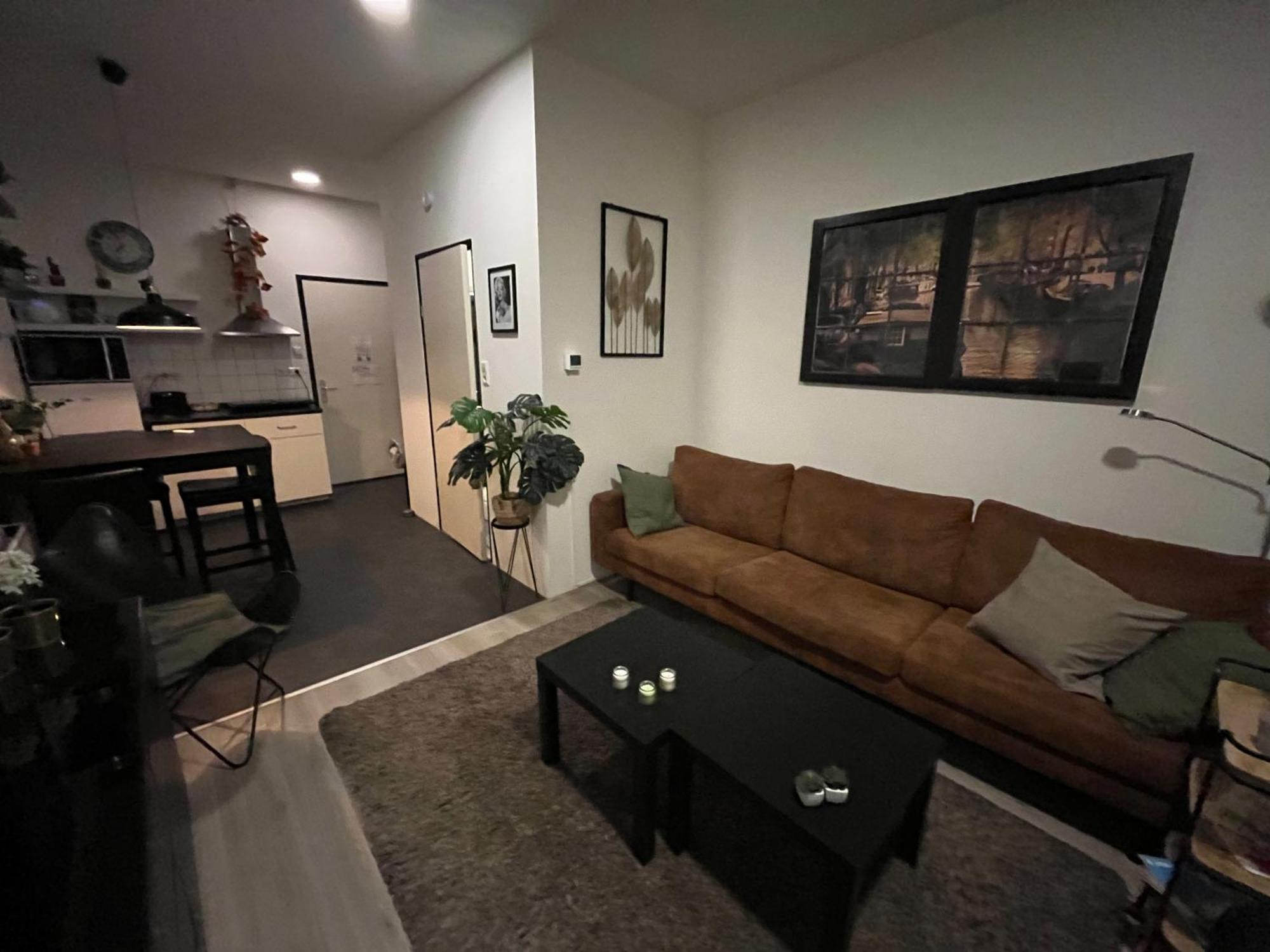 Studio E ปือร์เมอแร็นด์ ภายนอก รูปภาพ